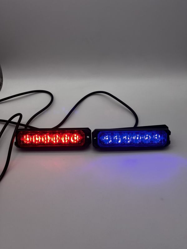 Стробоскоп мигалка в решітку автомобіля синій червоний