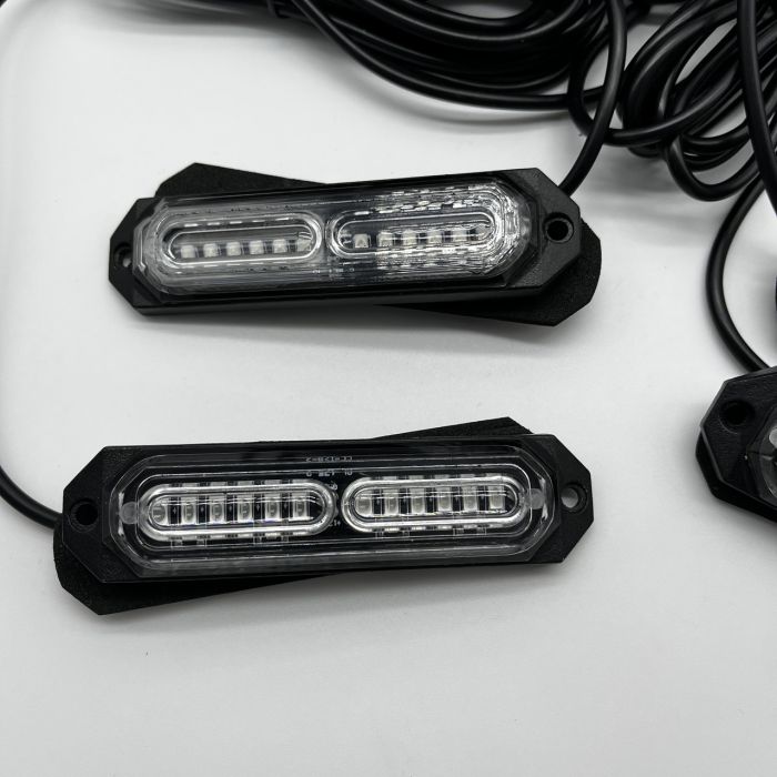 Стробоскоп мигалка в решітку автомобіля червоний синій