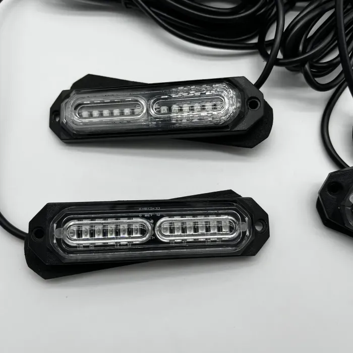 Стробоскоп мигалка в решітку автомобіля синій