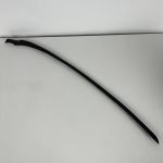 Молдинг на лобове скло правий для ford fiesta 2008-2017