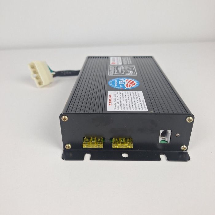 СГУ AS-630 400W – автомобільна сирена з мікрофоном та гучномовцем 12V