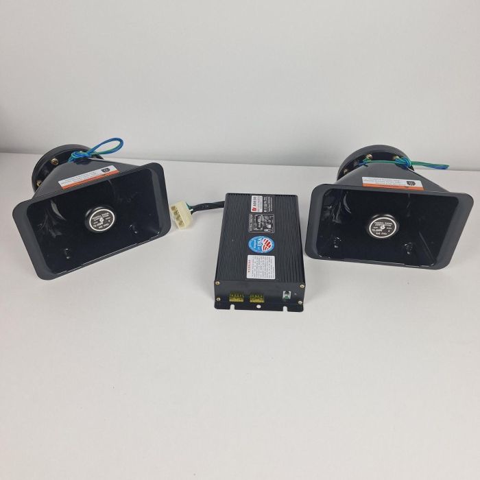 СГУ AS-630 400W – автомобільна сирена з мікрофоном та гучномовцем 12V