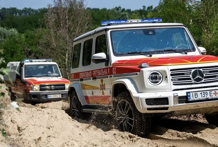 Світлоакустична панель синя товщиною 12 см на дах автомобіля проблисковий маячок 120 см
